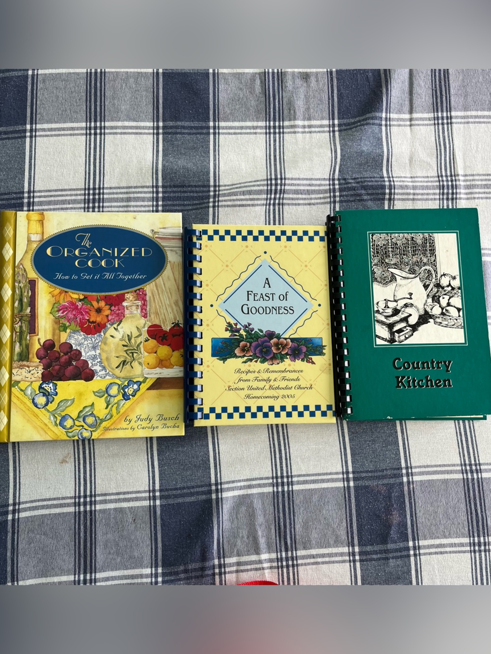 Lot of Three Vintage cookbooks